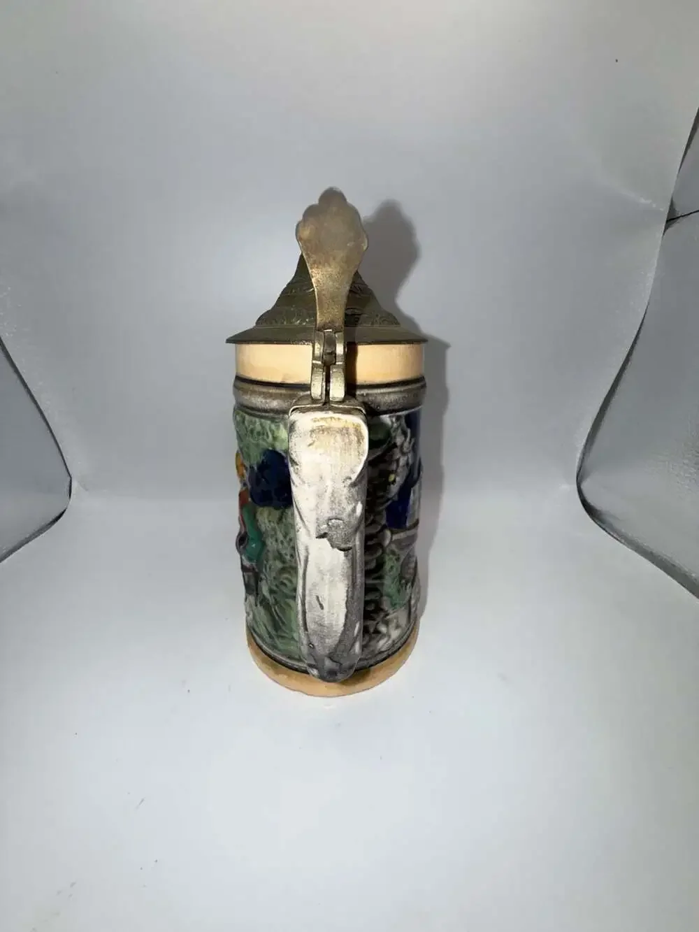 Unknown ceramic beer